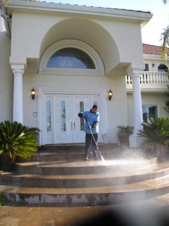 Pressure Cleaning Porch 